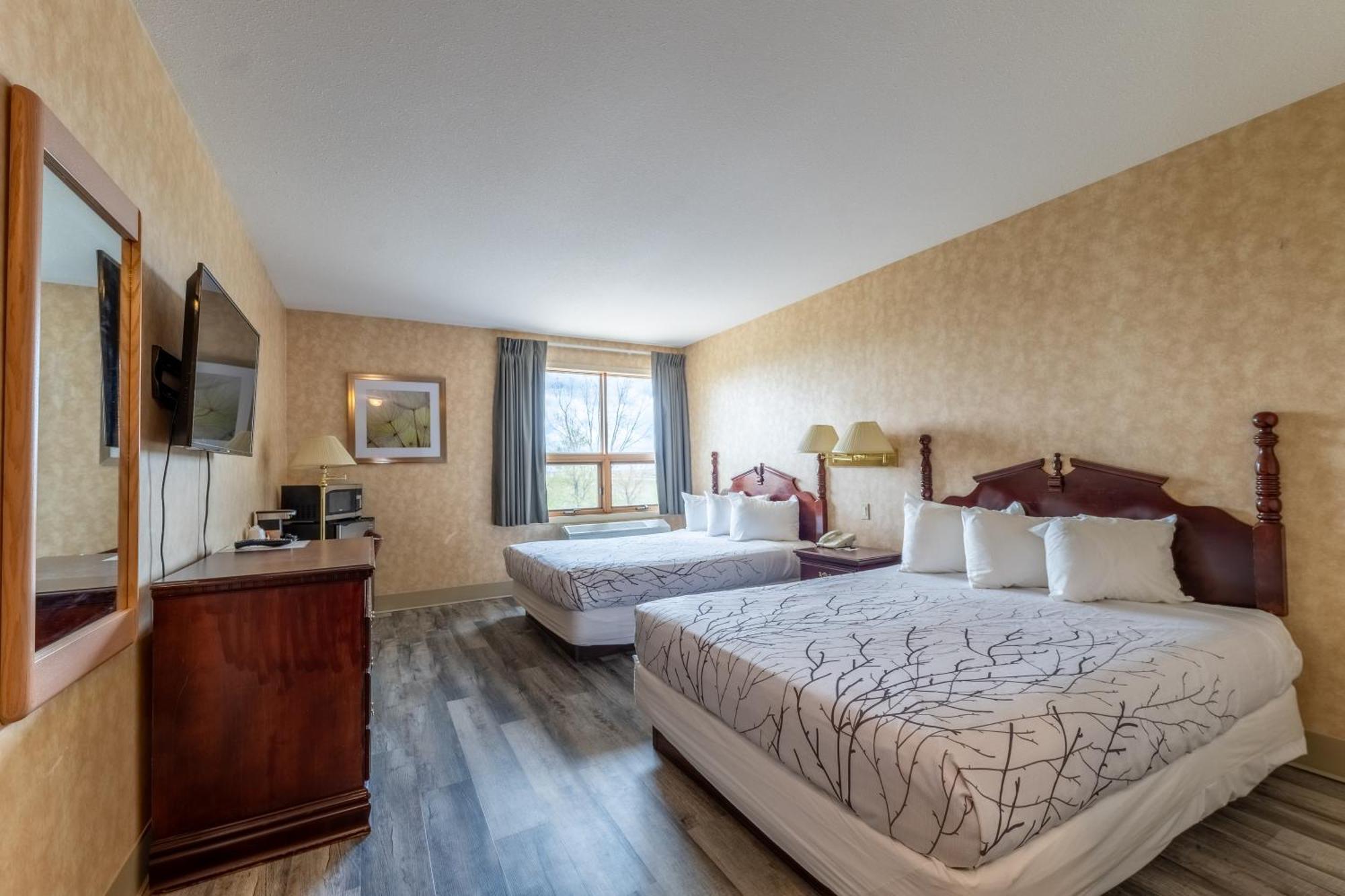 Pilgrim Inn Caronport Bagian luar foto